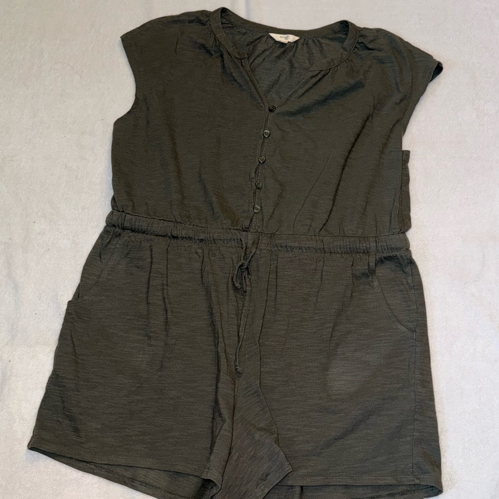 Terra & Sky Olive Green One-Piece Romper size 1x